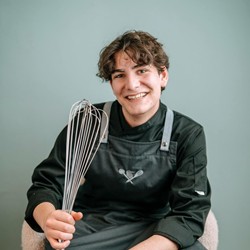 Gabriel. Lernt vom besten küchen.team. Gabriel, Mitarbeiter Küche