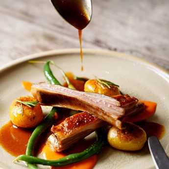 Meat dish with potatoes and beans